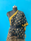Hand-embroidered Chanderi Stole