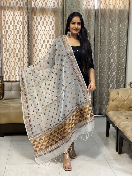 Hand Embroidered Phulkari Dupatta