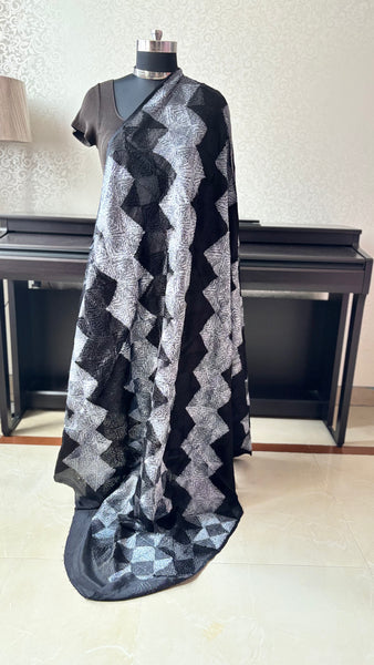 Hand-embroidered Pure Chinon Dupatta